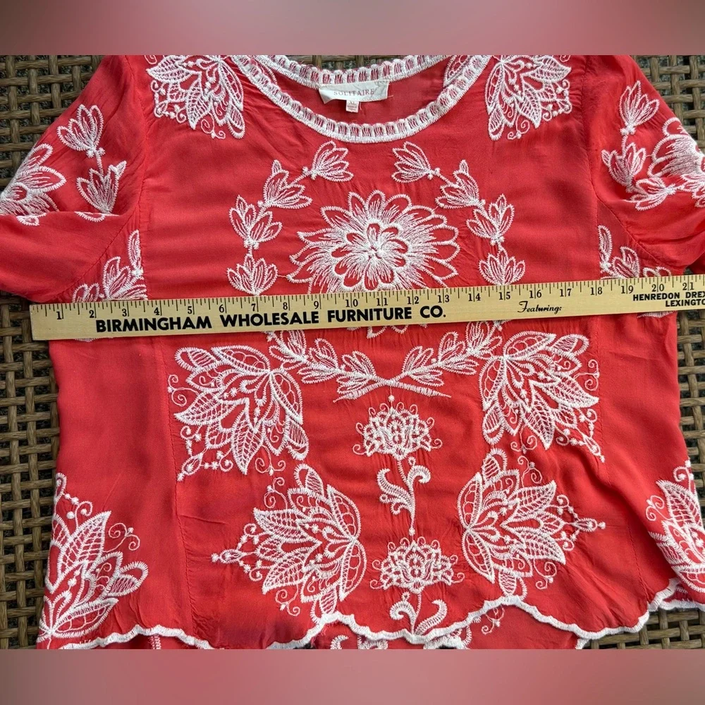 🦋 Embroidered Solitaire Women's Top - Picture 7 of 10